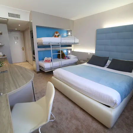 Plaza - Site Du Futuroscope 4* Chasseneuil-du-Poitou