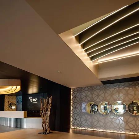 Plaza - Site Du Futuroscope Hotel Chasseneuil-du-Poitou