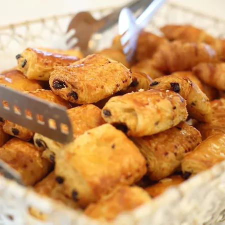 Hotel Plaza - Site Du Futuroscope