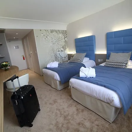 Hotel Plaza - Site Du Futuroscope 4*