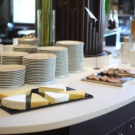 Plaza - Site Du Futuroscope