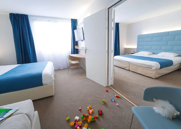 Plaza - Site Du Futuroscope Chasseneuil-du-Poitou