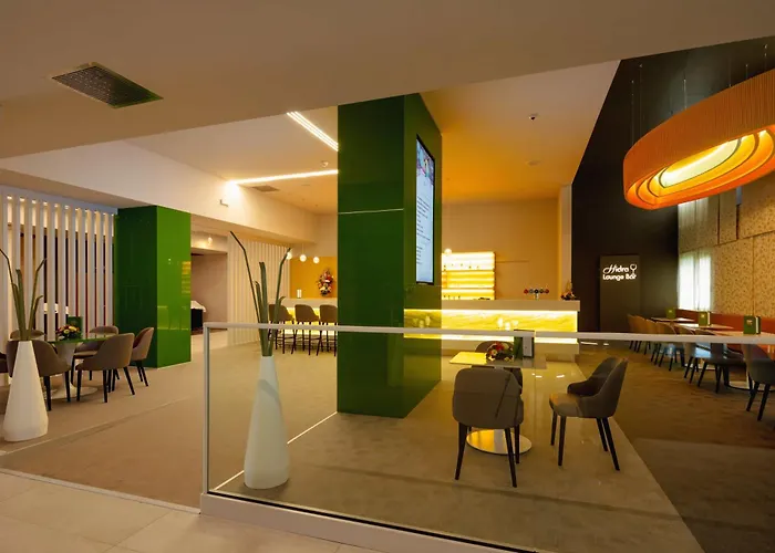 Hotel Plaza - Site Du Futuroscope