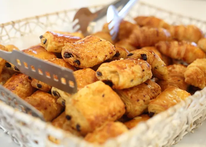 Hotel Plaza - Site Du Futuroscope