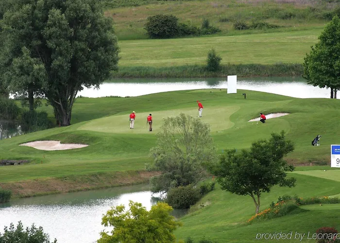 Plaza - Site Du Futuroscope Hotel Chasseneuil-du-Poitou